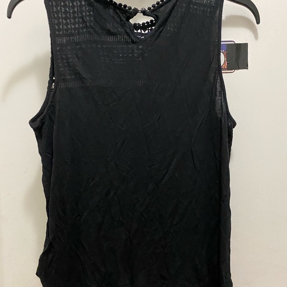 back laced tank top - Picture 2 of 2